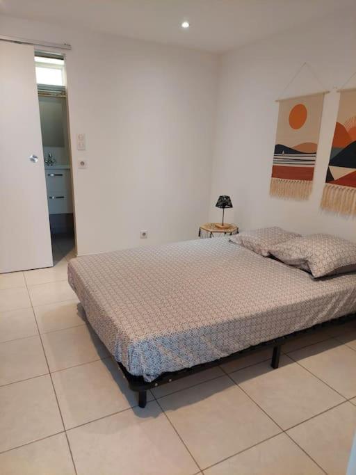 F3 2sdb Proche Centre Et Route Des Plages *
